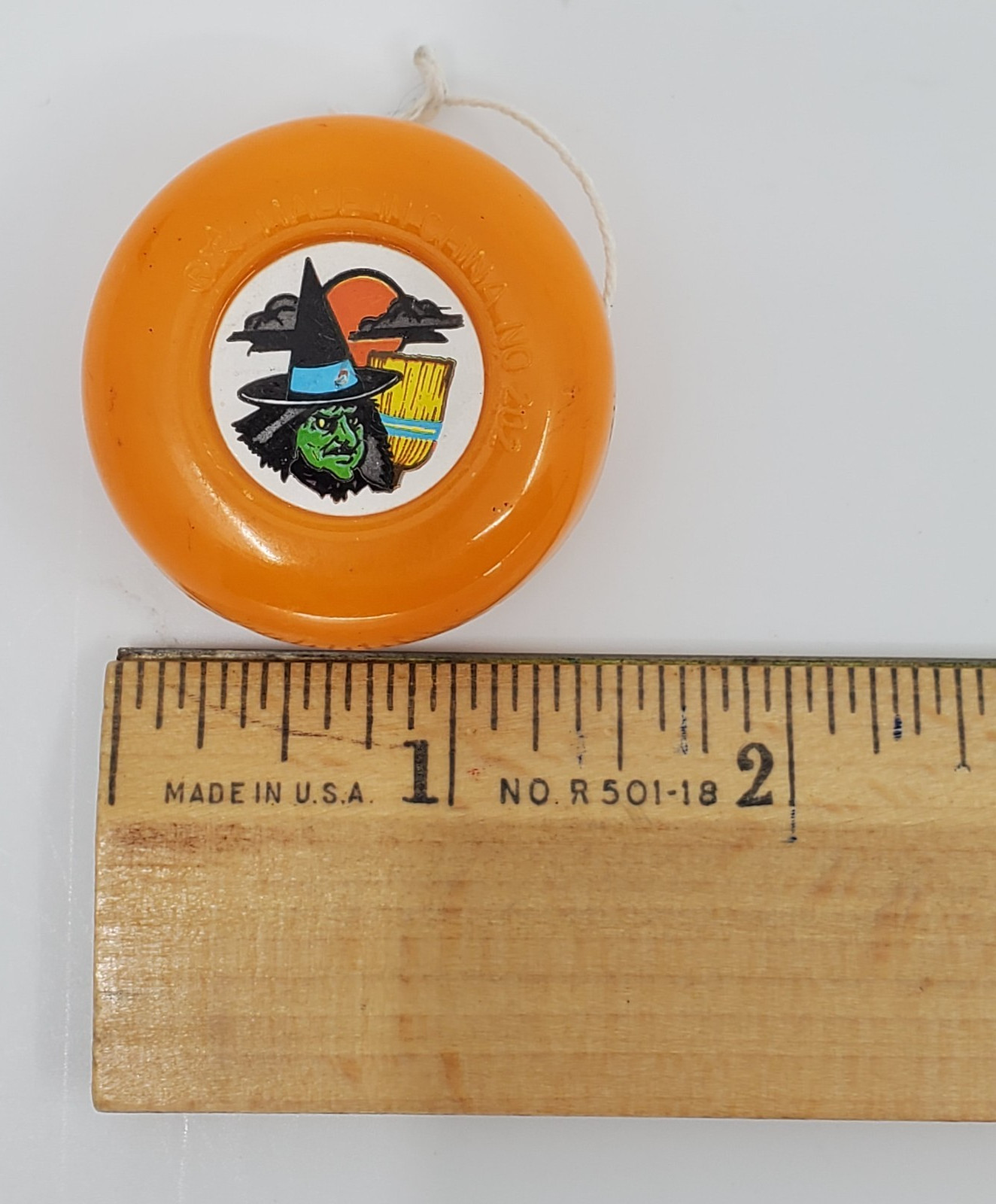 VTG Rare Witch Mini Yo Yo