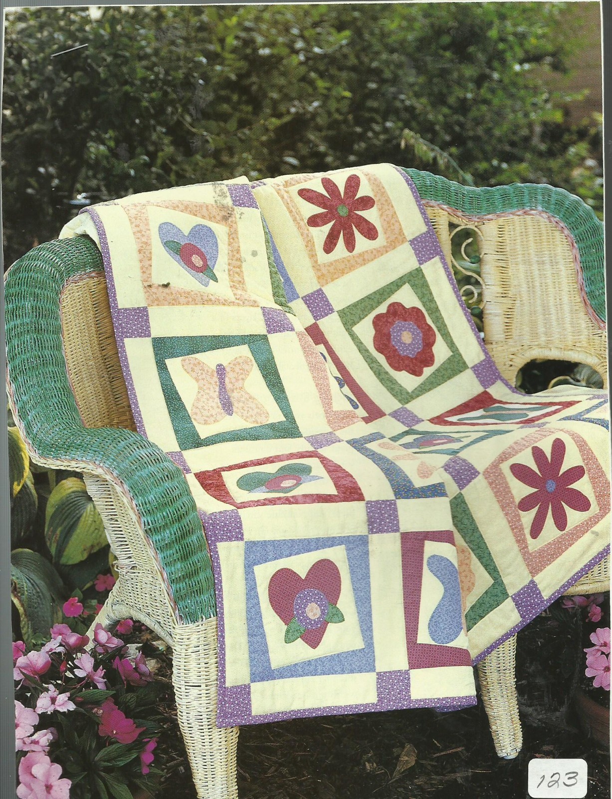 D0165  SPRINGY FLOWERS QUILT PATTERN/INSTRUCTIONS