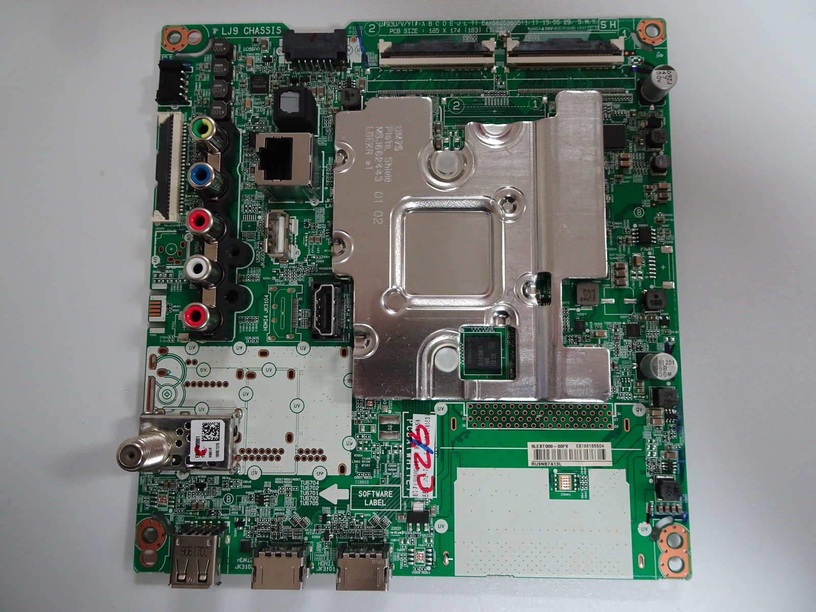 LG 65UM6900PUA BUSYLKR Main Board (EAX68253605) EBT66165504