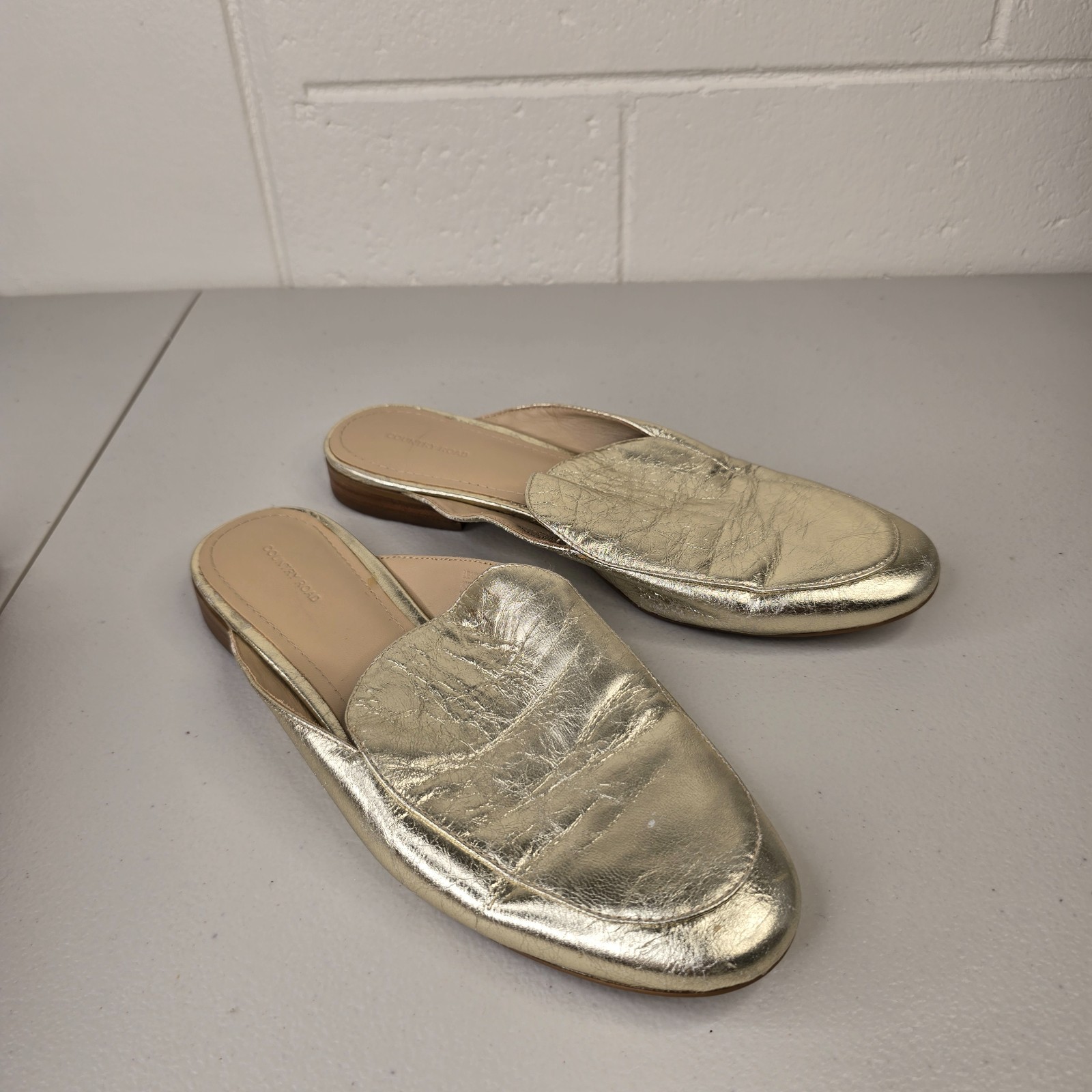 Country Road Mule Size 40 Gold Leather Slip On Loafer Flats Casual Women