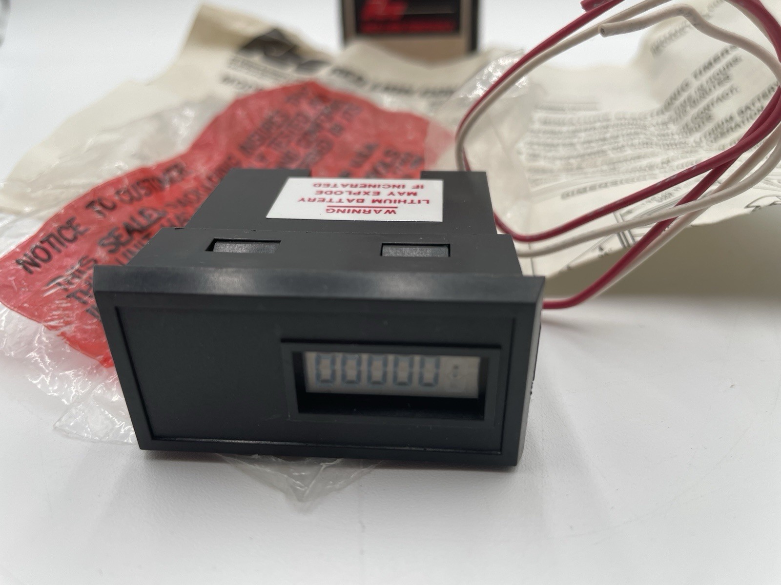 RED LION CONTROLS CUB3T010 SWITCH CONTACT HOUR METER