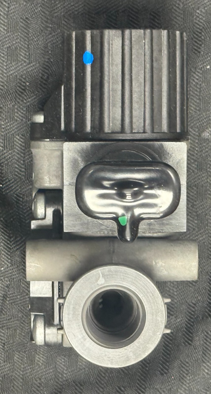 2515454C91 | Genuine International® Modulator Valve