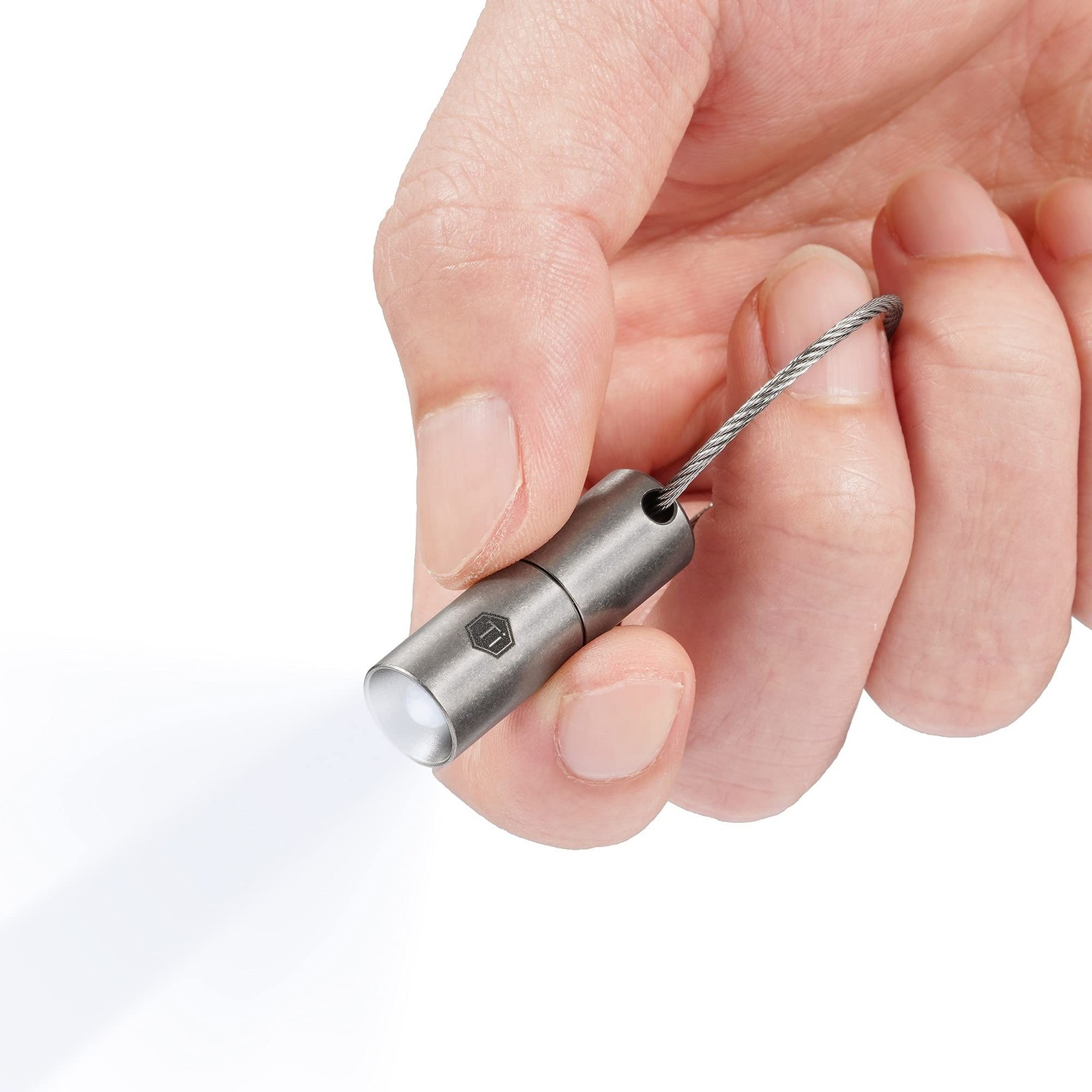 KeyUnity KF00 Titanium Mini Keychain LED Flashlight, 15 Lumens Waterproof Ele...