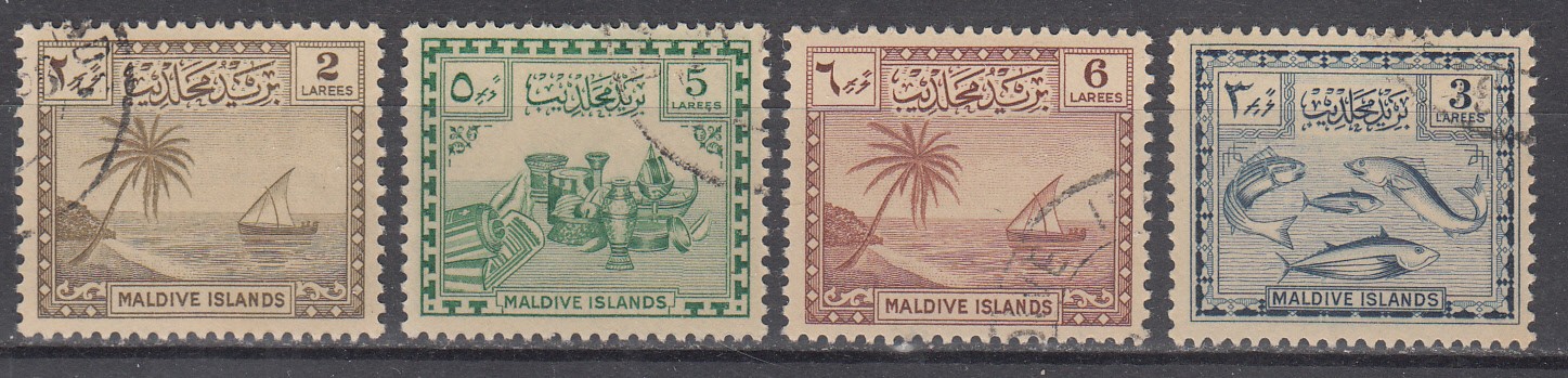 W MALDIVES 0020+ U DEFINITIVES USED