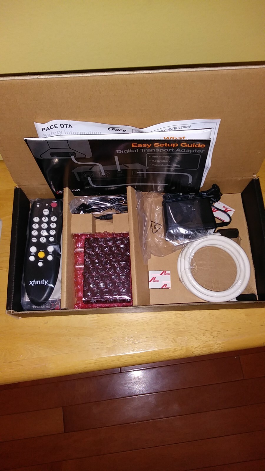 Comcast Digital Transport Adaper DTA Self-Installation Kit