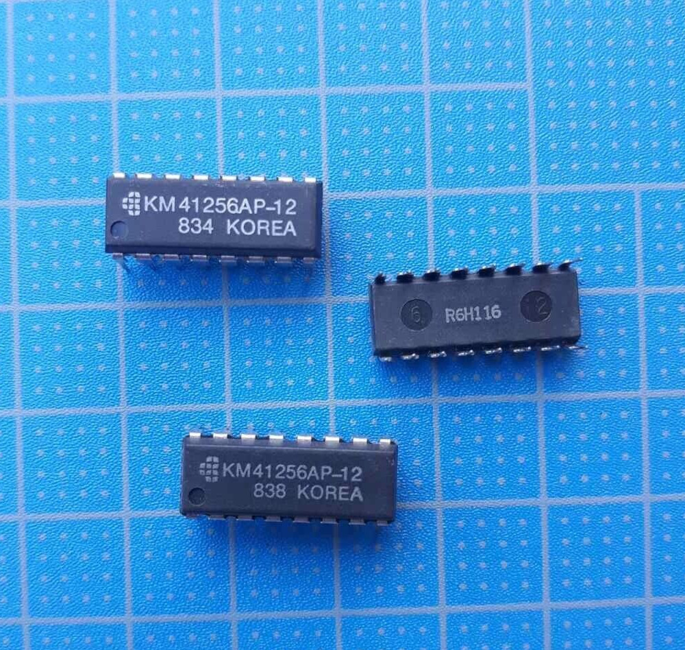 KM41256AP-12 Samsung 256Kx1 DRAM 120nS DIP16