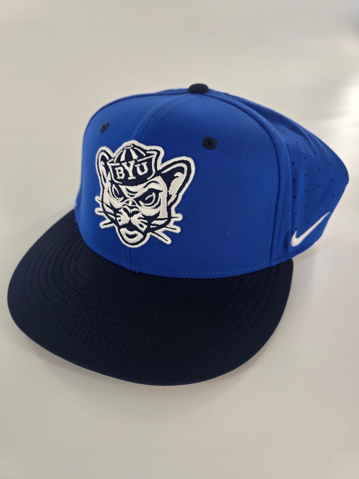 Nike BYU Cougars Flat Bill Cap Hat Adult 7 1/2 True  Blue Brigham Young Cosmo