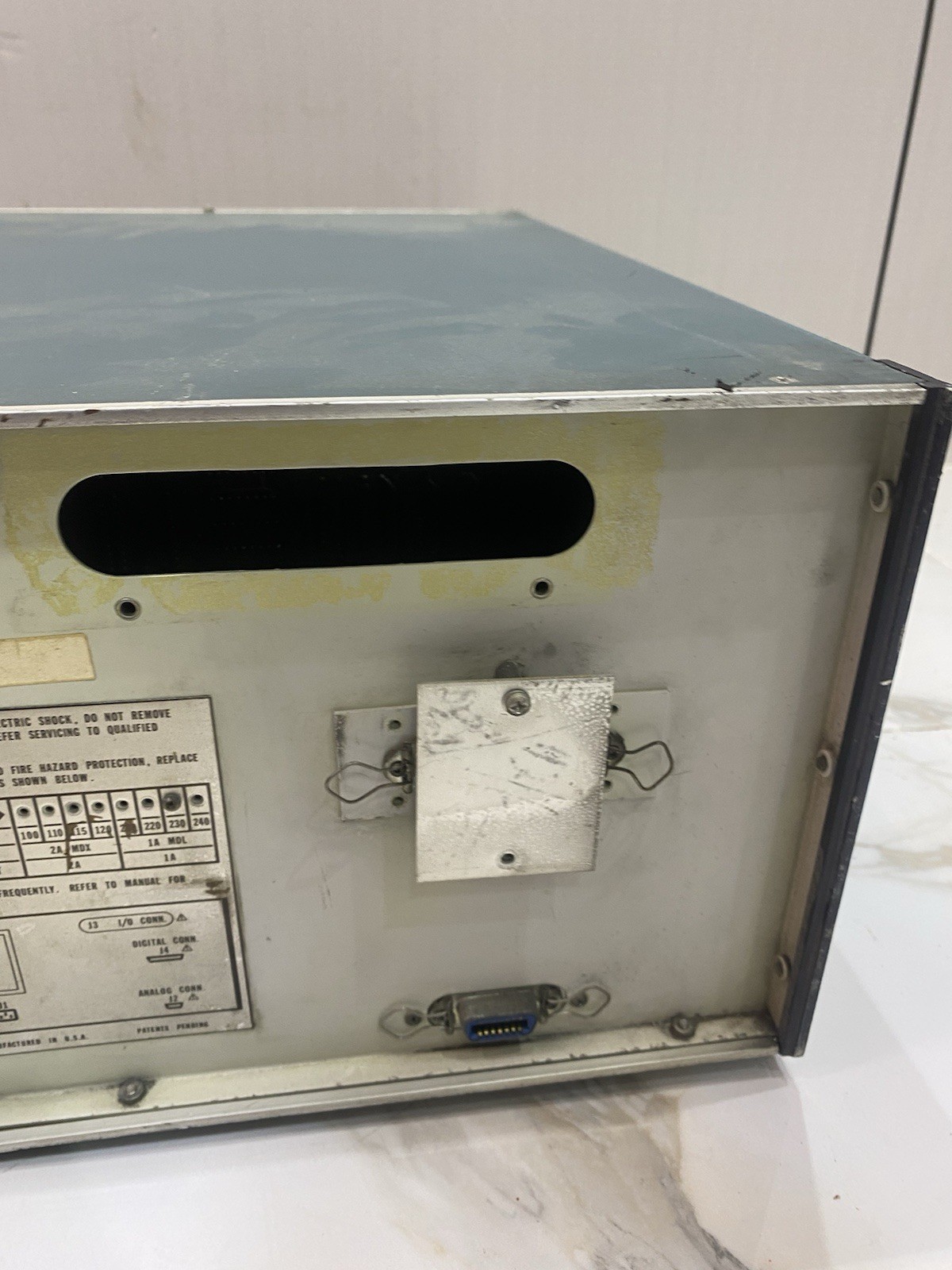 Fluke 5101A Calibrator