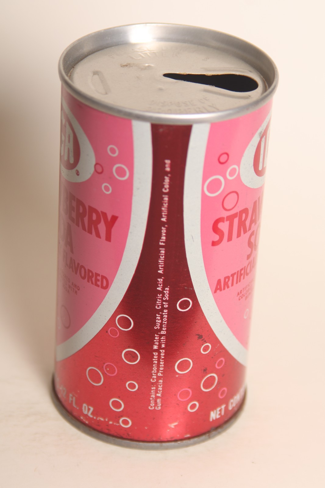 IGA Strawberry soda can