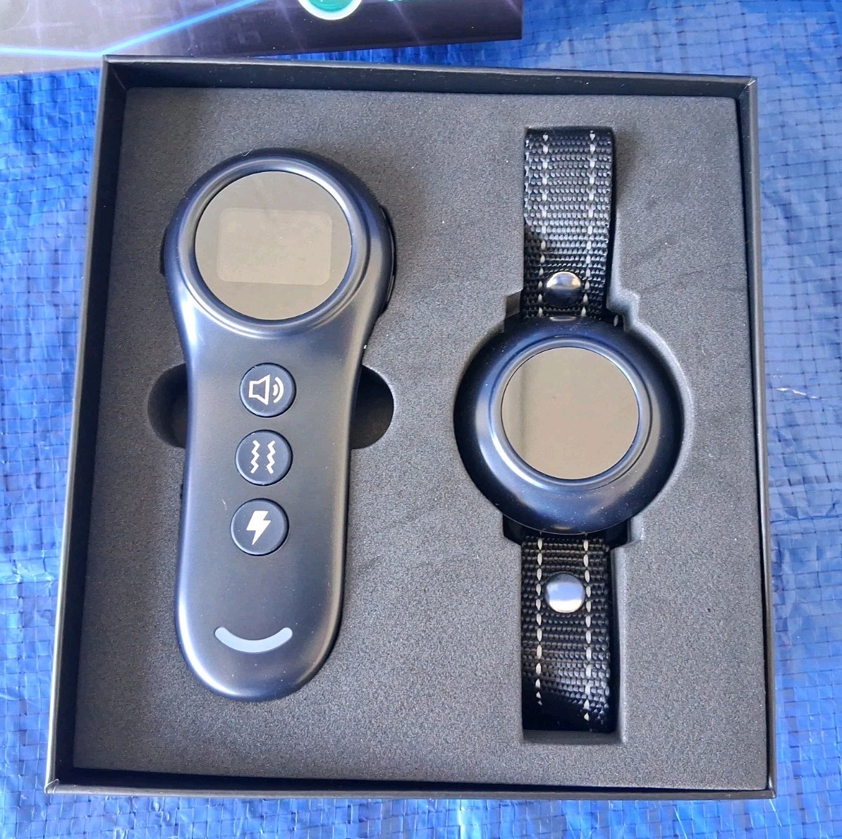 2 in 1 DOG TRAINING & BARK CONTROL COLLAR - Remote, Vibration, Shock, Tone - NEW