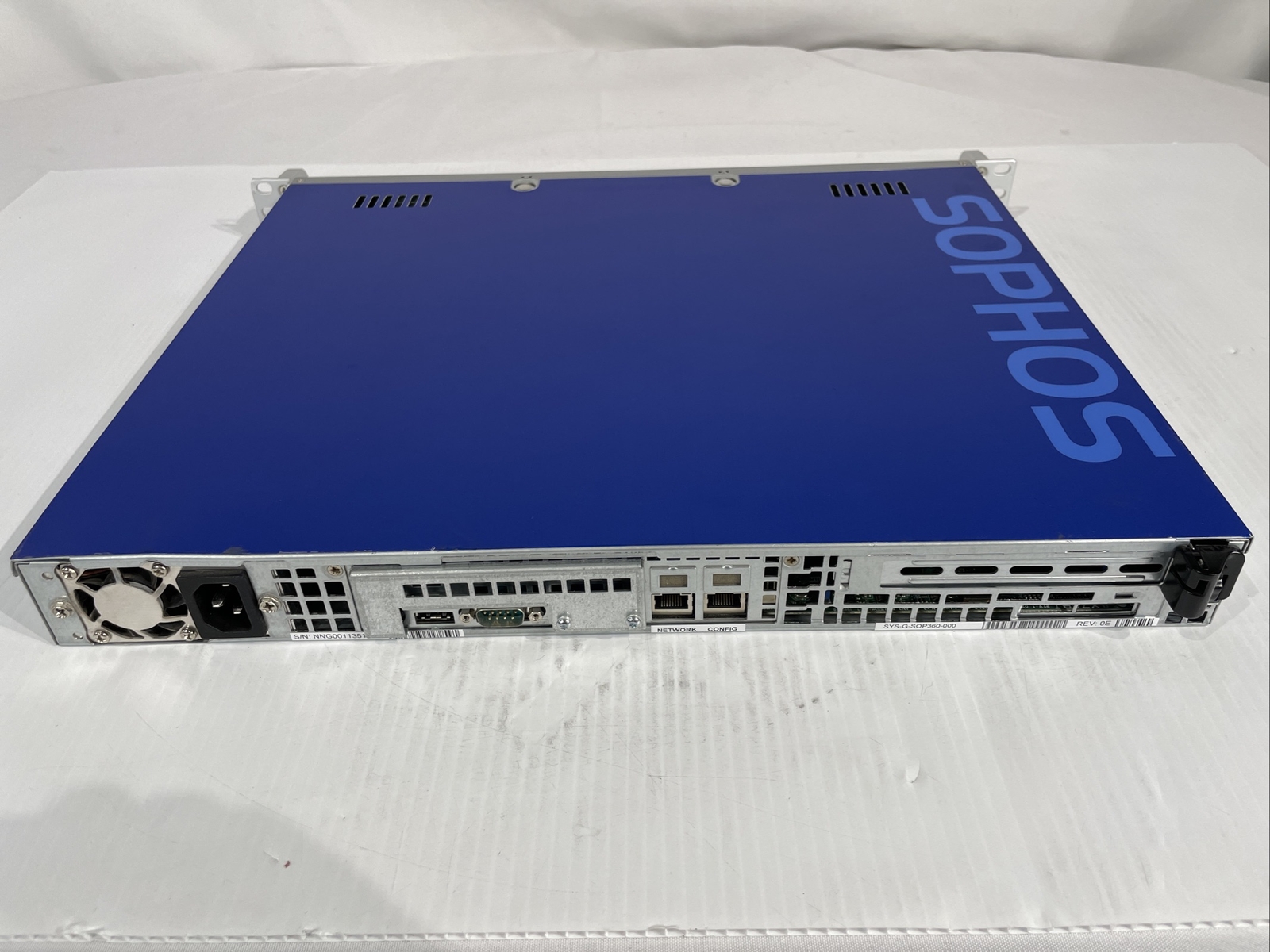 Sophos ES1100 - Email Security Appliance