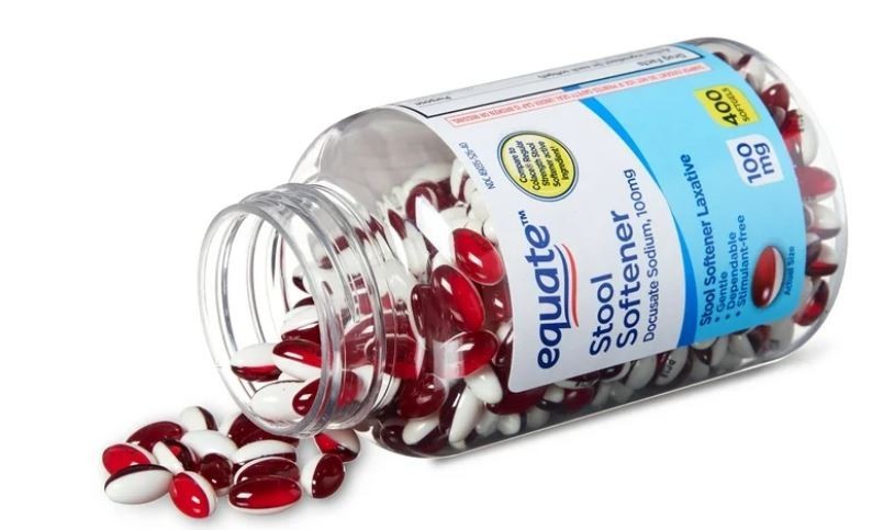Equate Stool Softener Laxative Softgels for Constipation, 100 mg, 400 Count