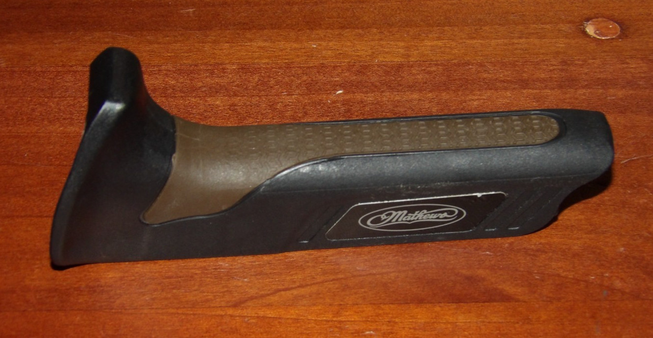 Used Mathews Engage Bond Bow Grip- Kodiak Brown - RIGHT Handed