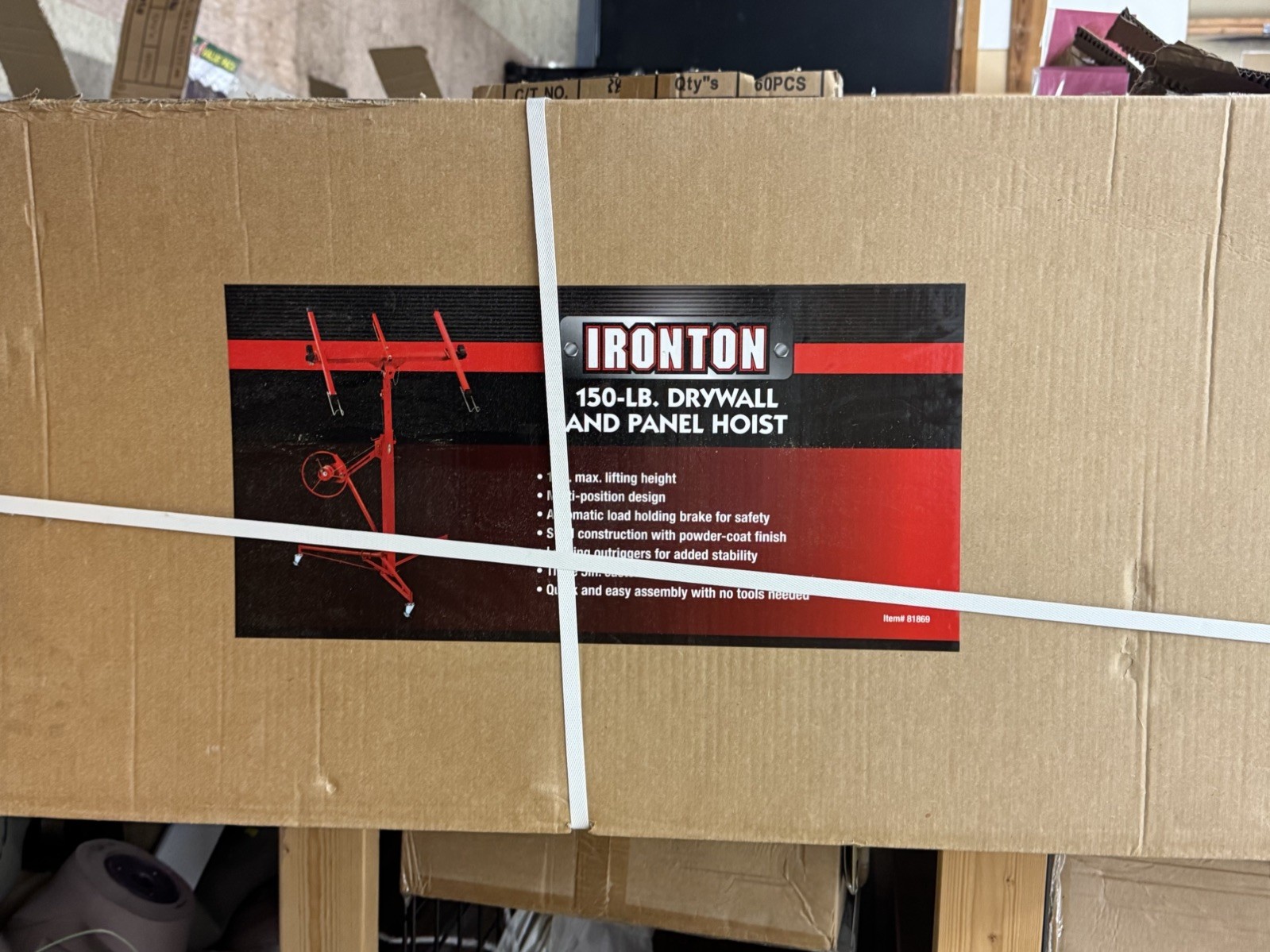 Ironton Drywall and Panel Hoist, 150-lb. Capacity, 11ft. Lift