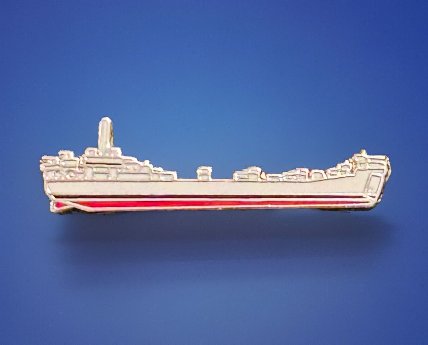 SMALL US NAVY SHIP PIN