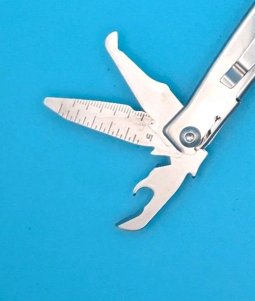 Leatherman Rev 3.8" Multi-Tool, Stainless!