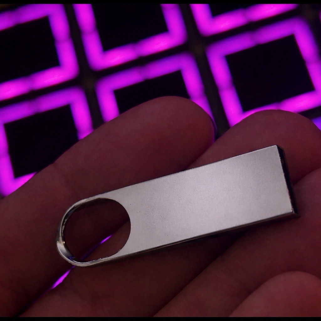 Reason Studios ReFills DNA Labs Trap 1 Producer Bundle USB 5.2GB - Vault 1