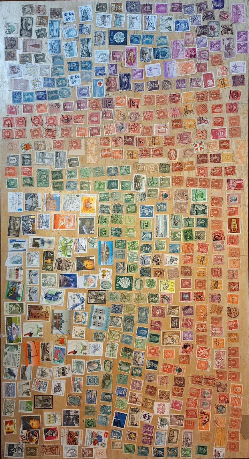 LARGE collection Of Used Worldwide & U.S Stamps. OPEN TO OFFERS