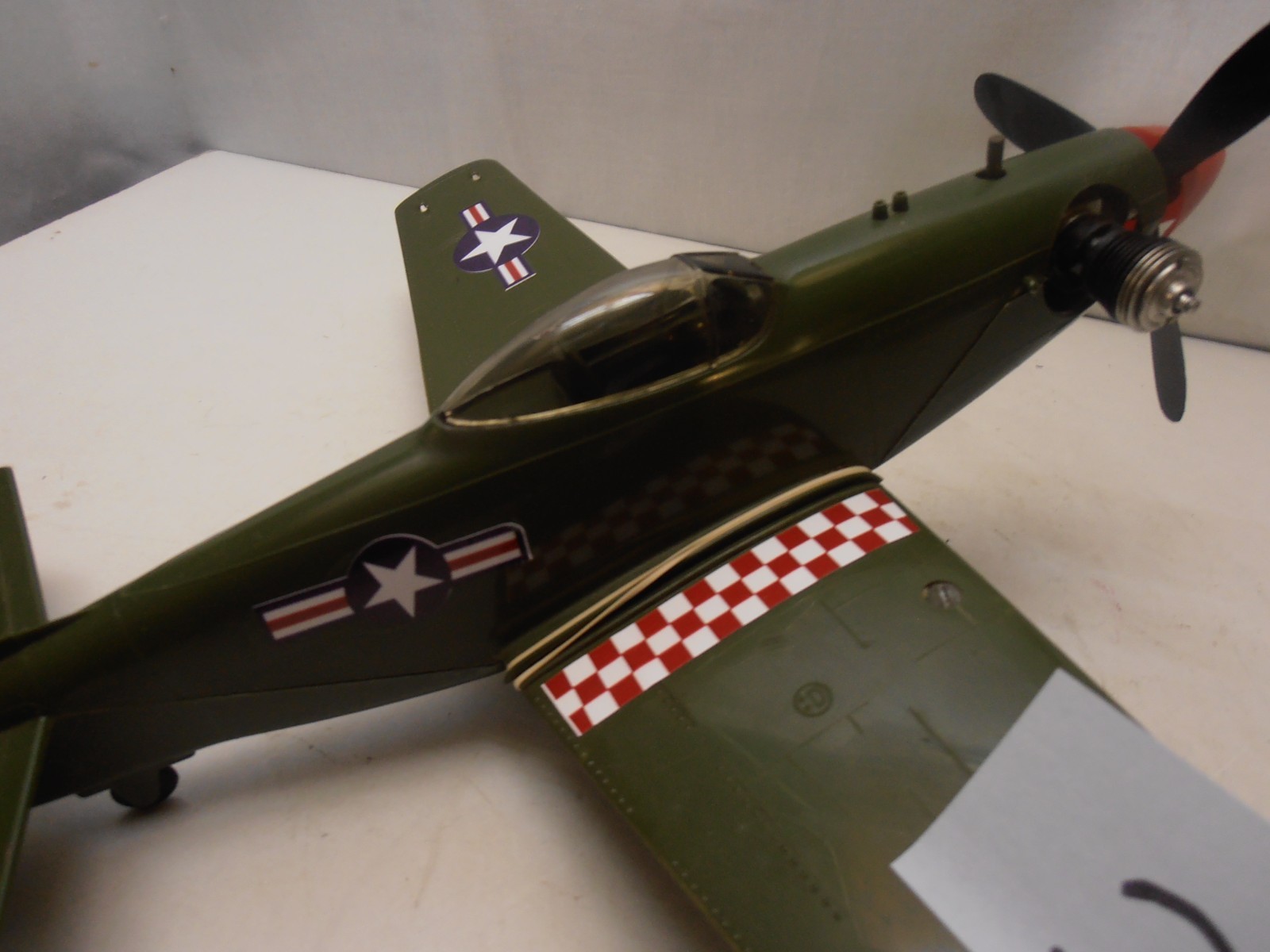 Cox 049 P-51