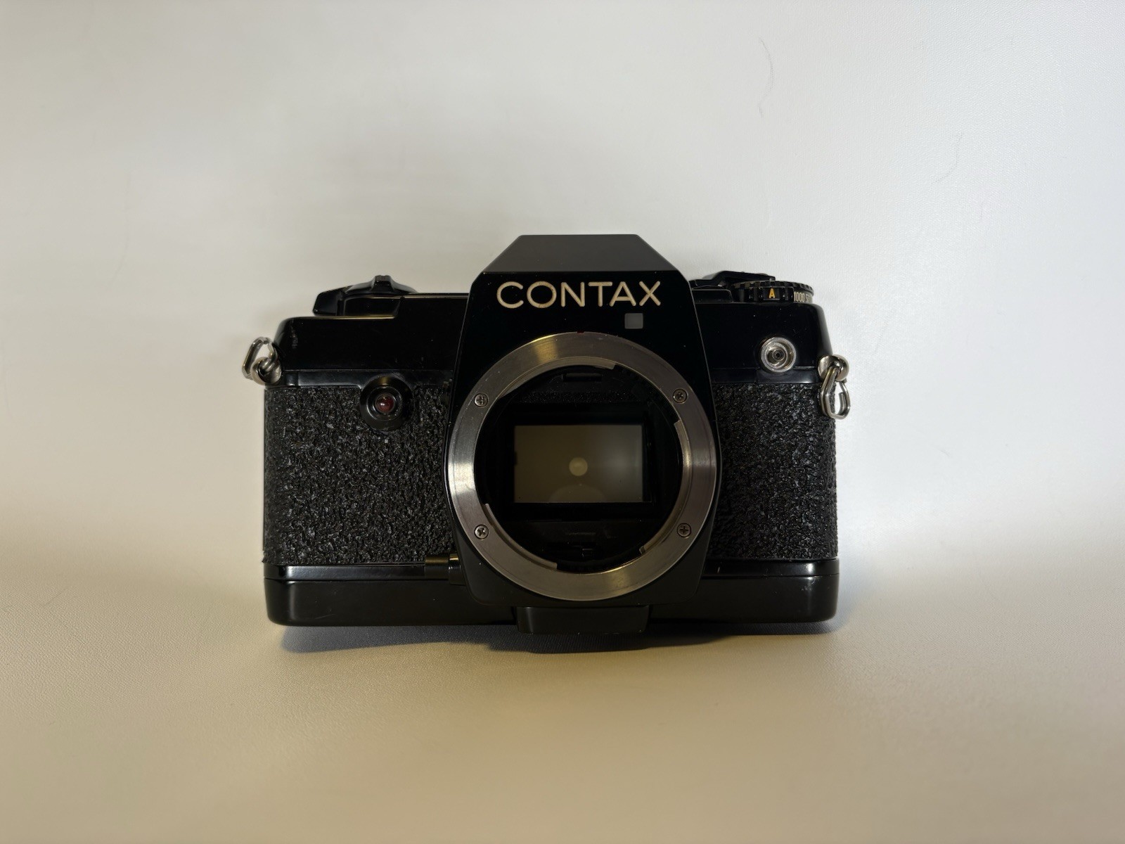 Contax 137MA Quartz 35mm Film SLR Camera 1982 Made in Japan