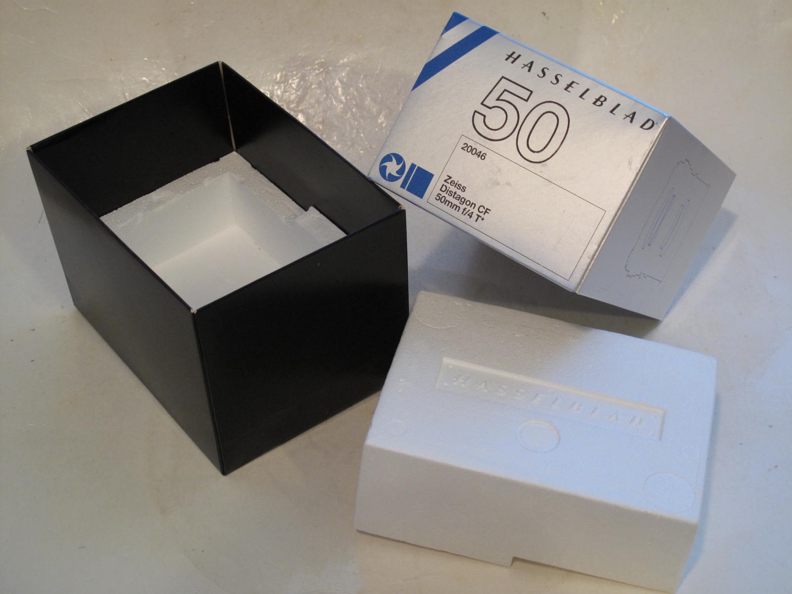 Hasselblad 50mm f:4 Distagon CF lens box ONLY , US SELLER "LQQK"