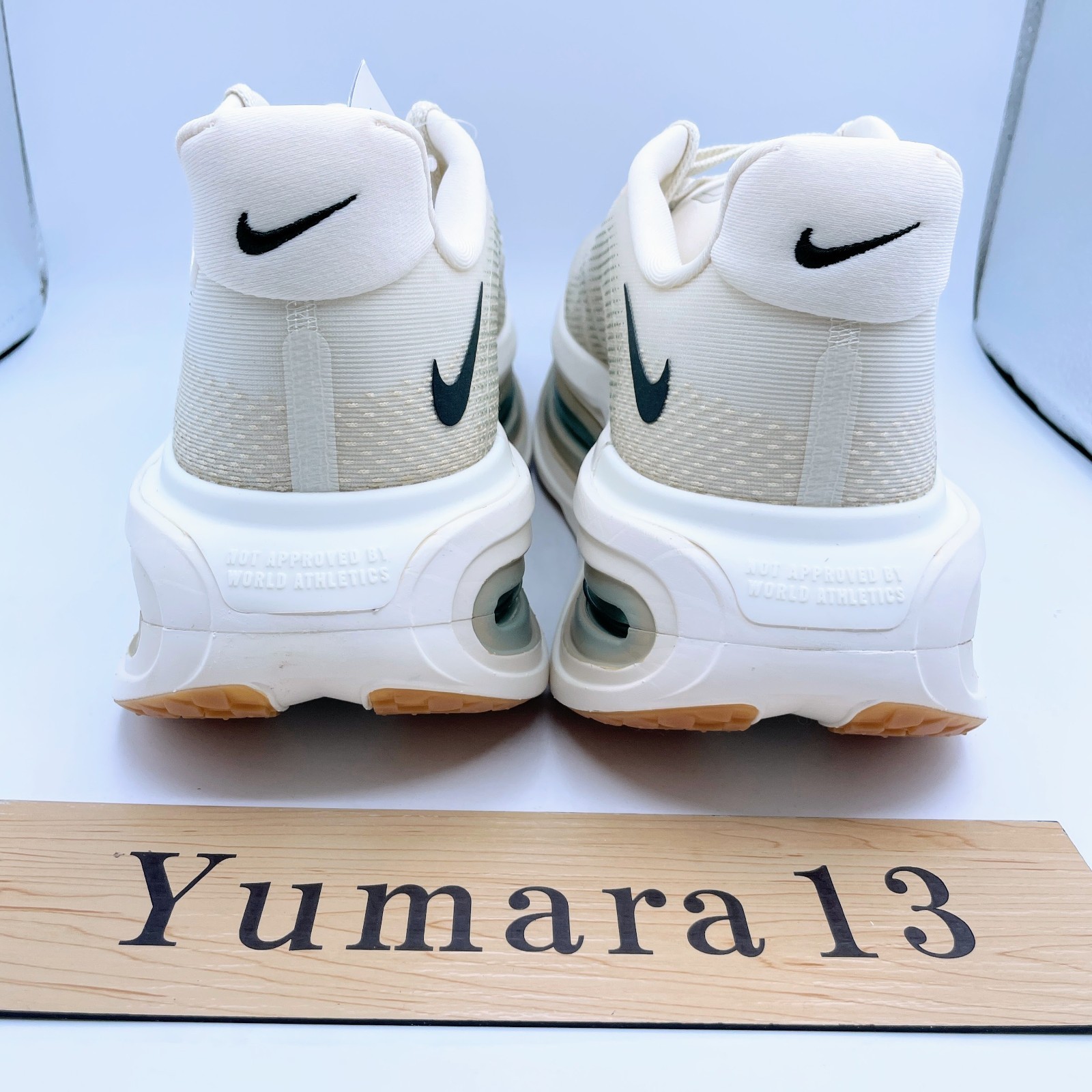 Nike Vomero Premium Pale Ivory Sand Drift HQ2050-106 Men's Size