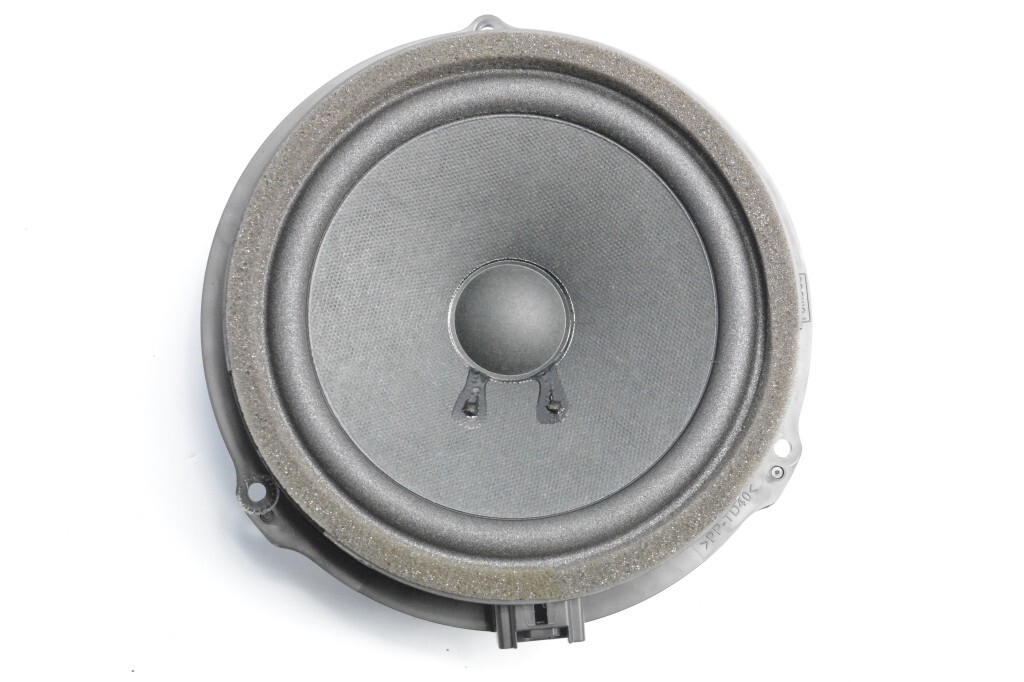 Ford Focus /Escape 2012-2018 Front Left or Right Door Audio Speaker OEM