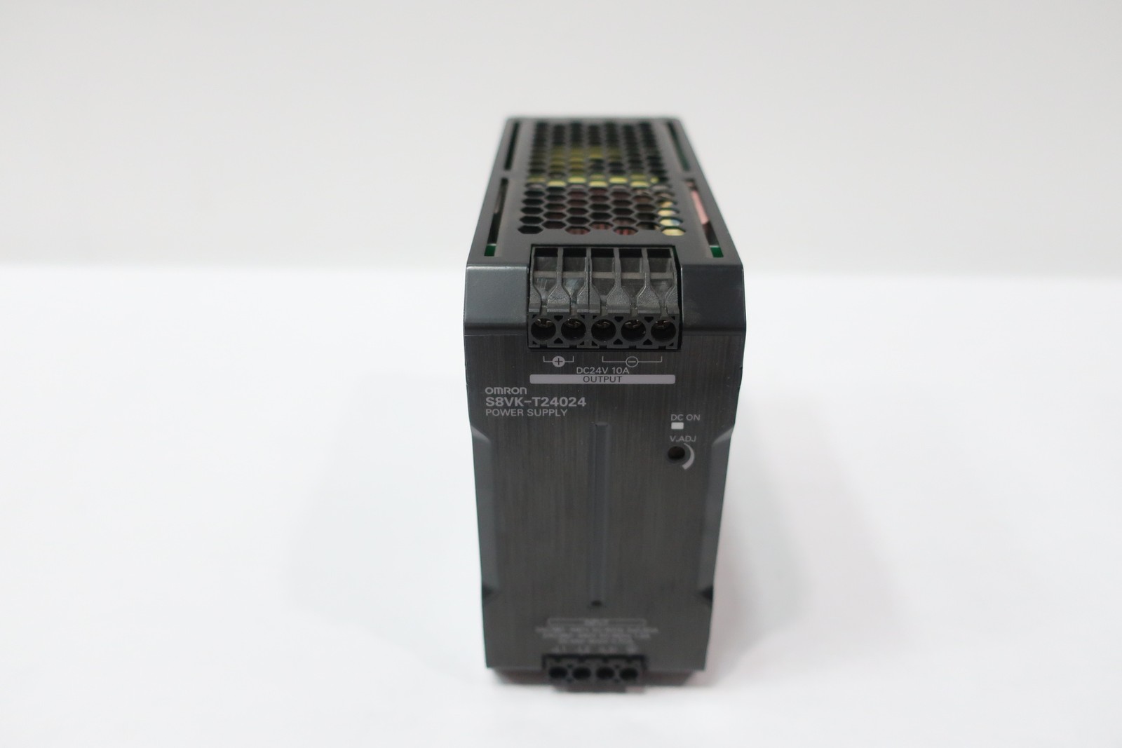 Omron S8VK-T24024 Power Supply 10a Amp 24v-dc 380-480v-ac