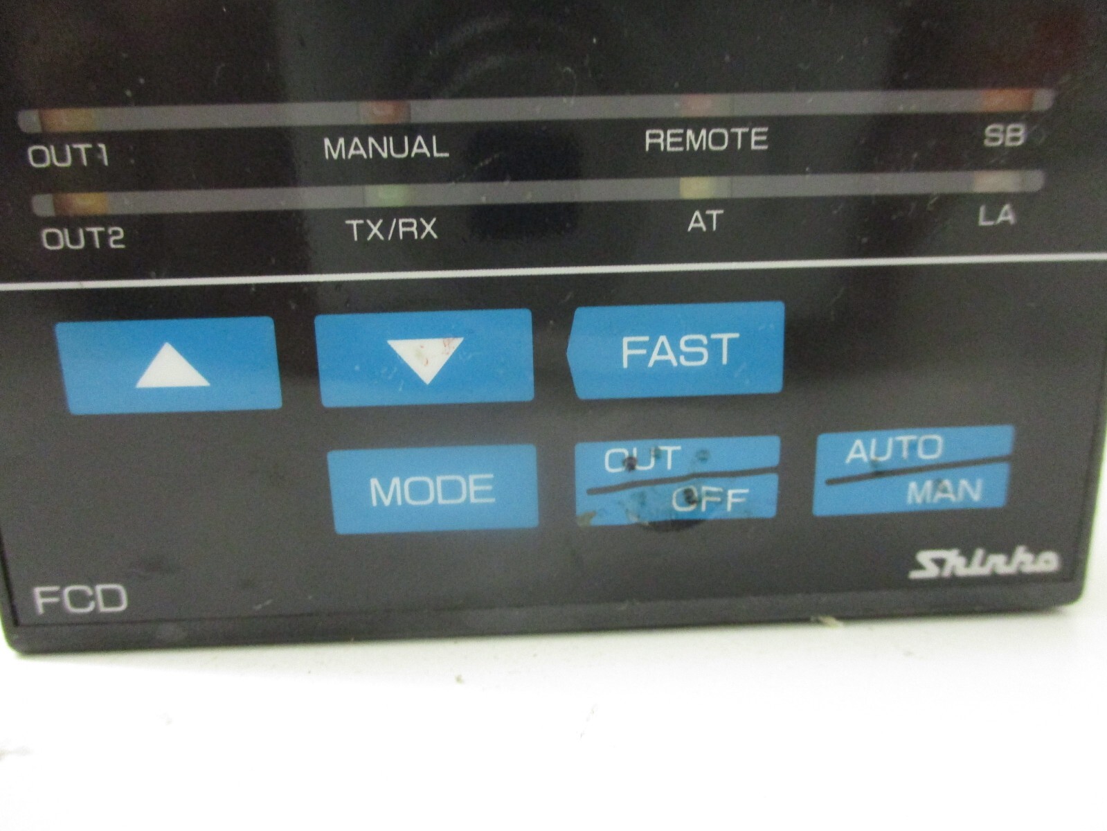 SHINKO FCD-13A-A/M TEMPERATURE CONTROLLER