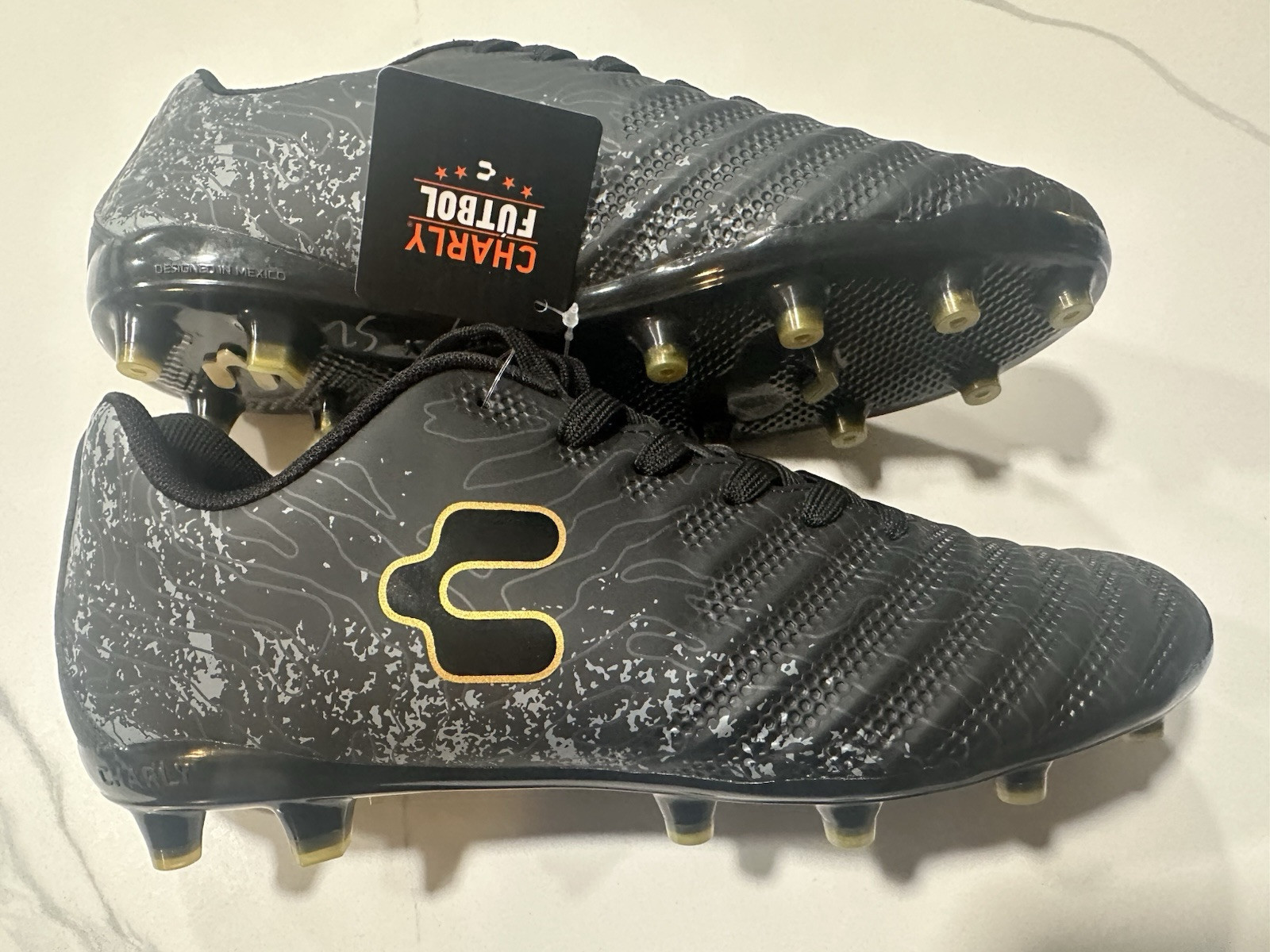 Charly Football / Soccer Men’s Cleats (Size 7.5) Retails For $125