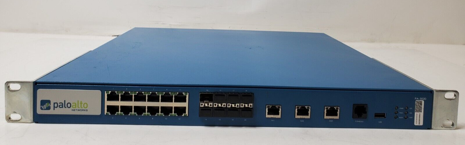 Palo Alto 12-Port GbE 8-Port SFP Enterprise Network Security Firewall PA-3020