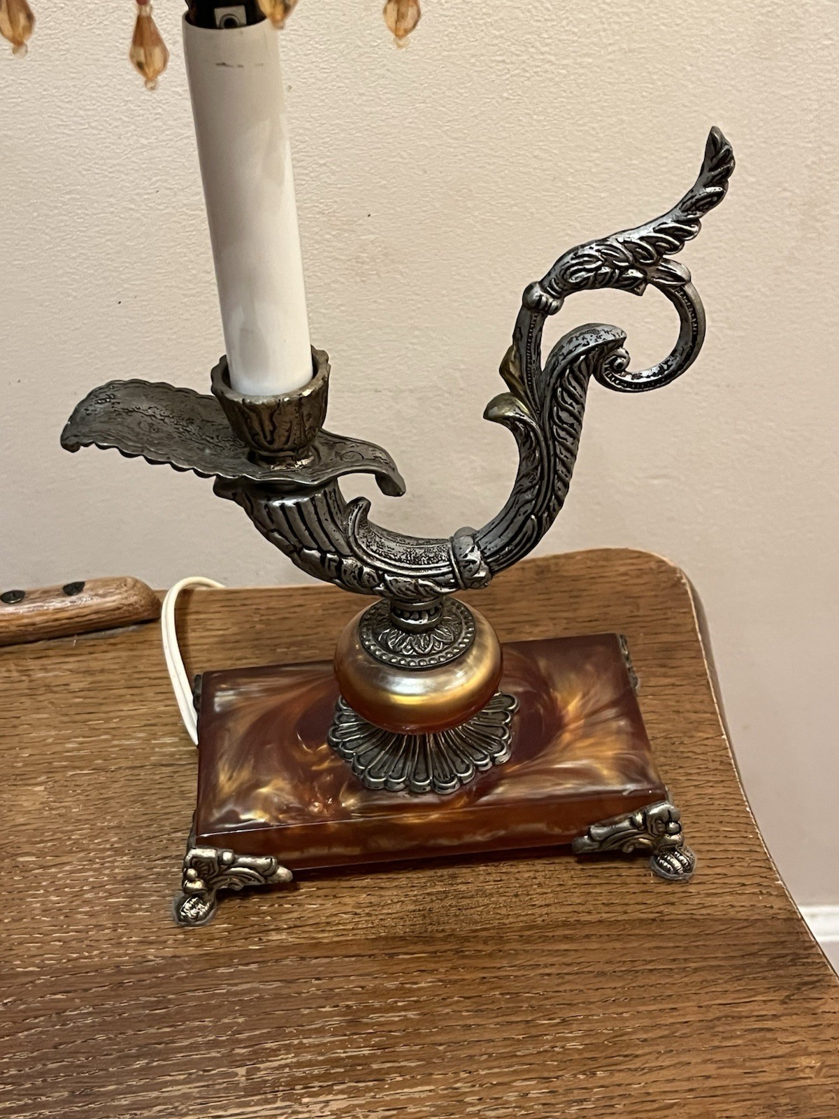 NIGHT LIGHT BRASS MARBLE BASE CANDLE BULB