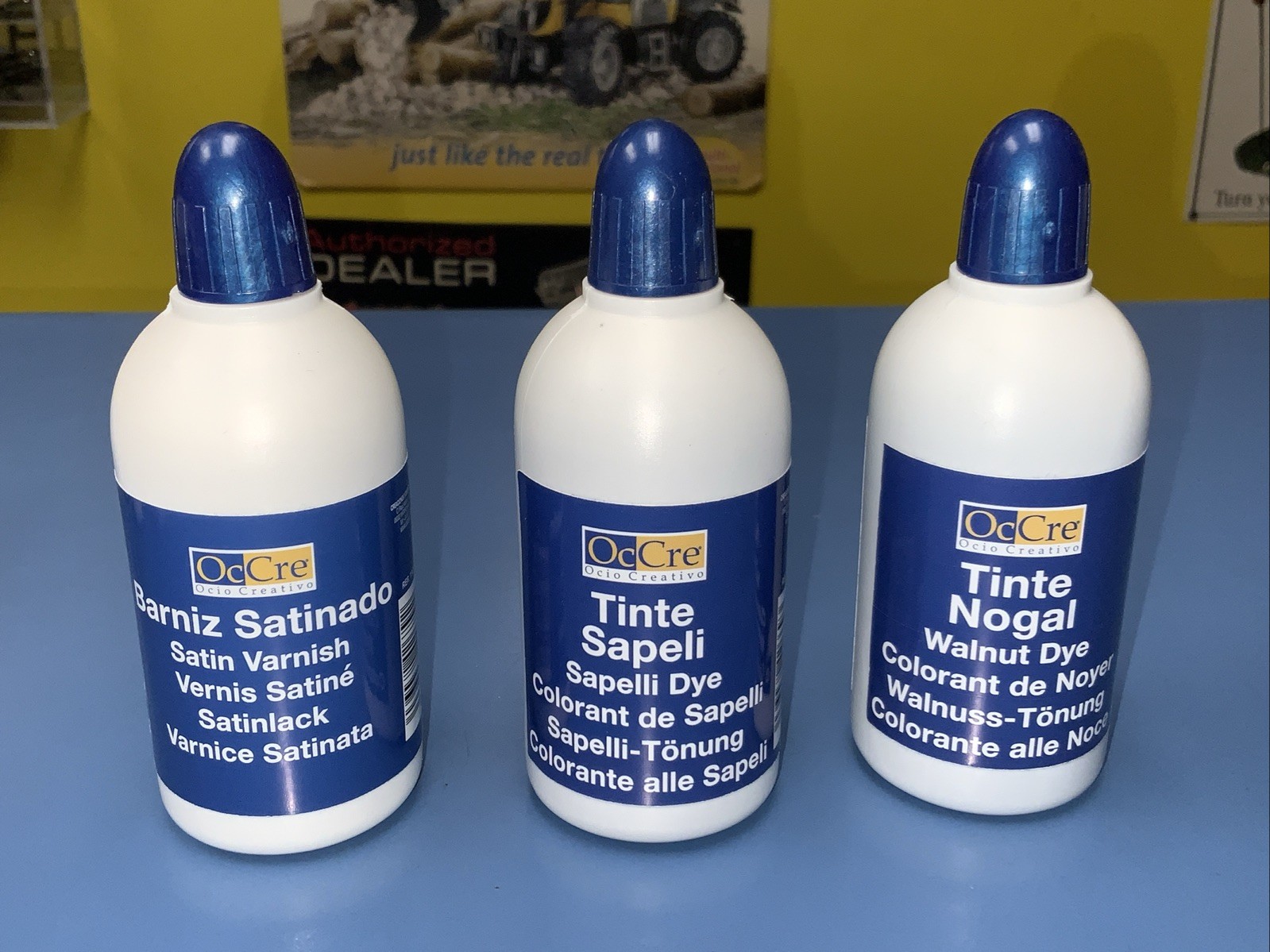 Occre Satin Varnish, Walnut Dye & Sapelli Dye 3 Bottles