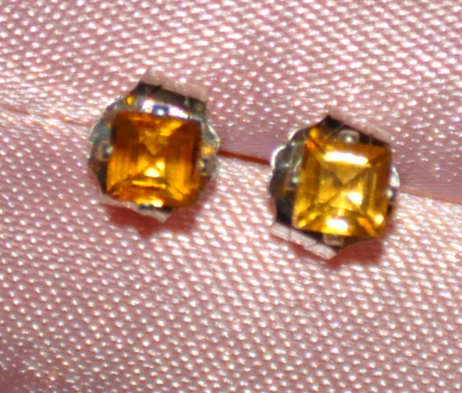 3.0MM SQUARE NATURAL GOLDEN CITRINE STUDS IN STERLING SILVER