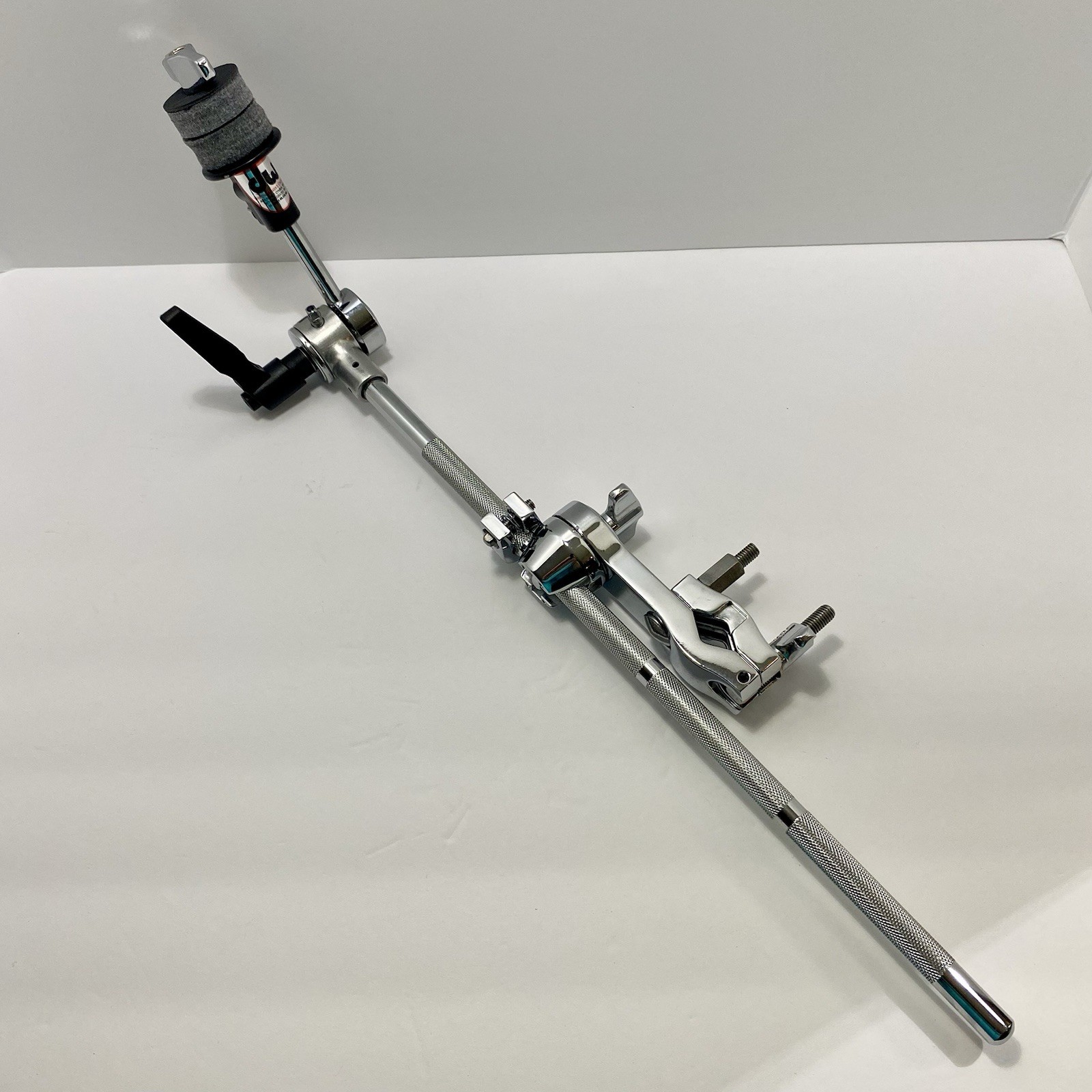 DW V to Eyebolt Mega Clamp w/Cymbal Arm  DWSMMG-6.  16” Arm Excellent Condition