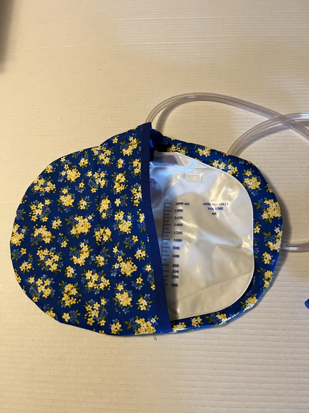 Catheter urinary drainage  bag cover, fits 2000ML bag, flower on blue