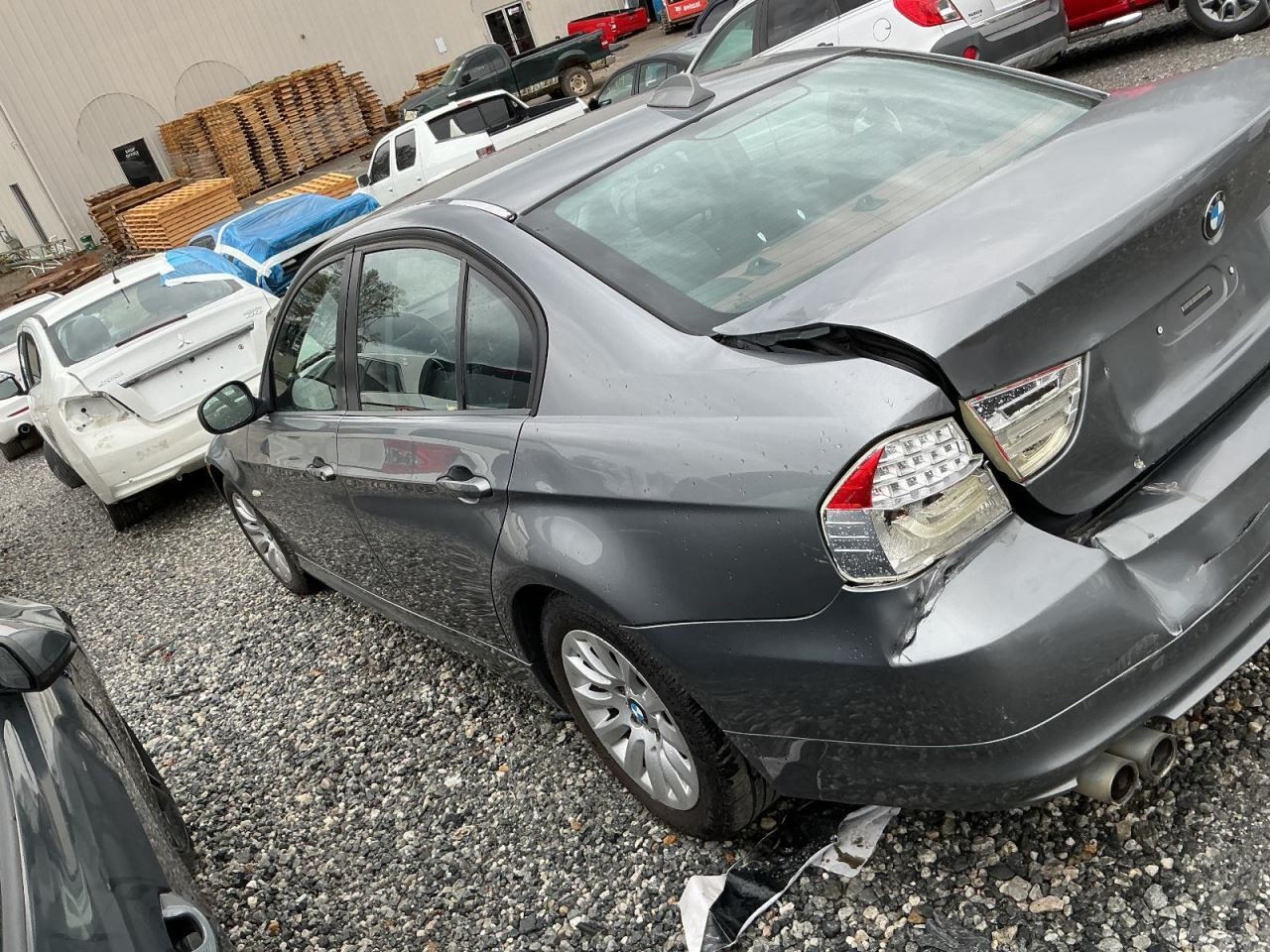 328I 2009 Glove Box 4998341