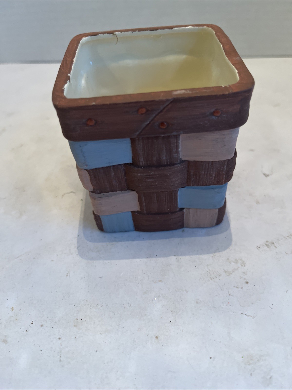 Small Woven Look 3” Planter