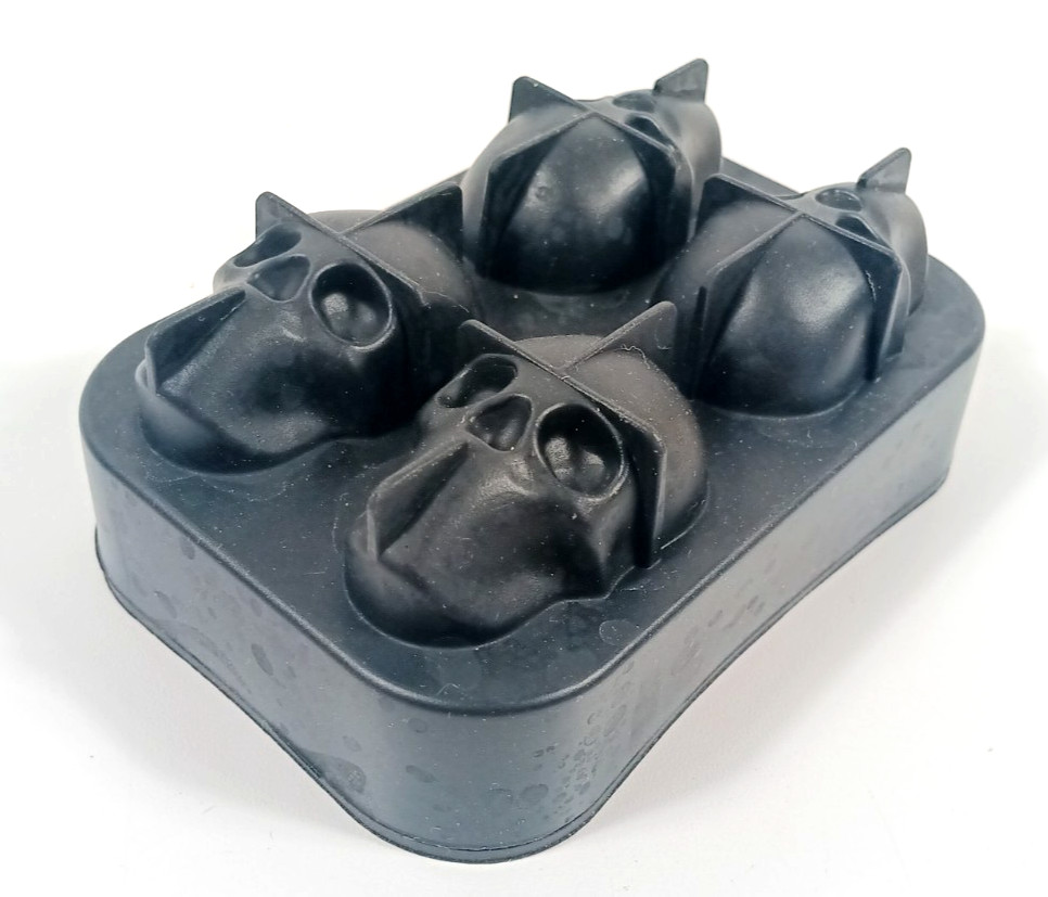 Skull Ice Cube Tray Halloween Silicone Rubber Preowned