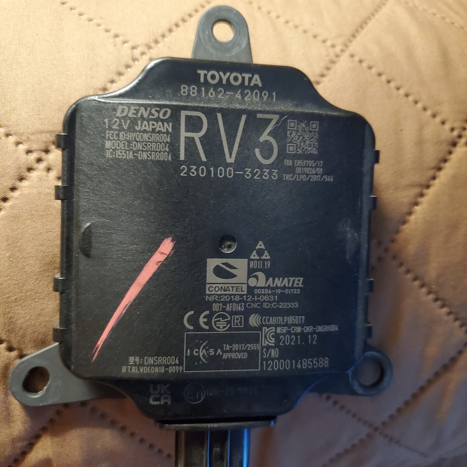 19 20 21 22  TOYOTA RAV4 BLIND SPOT MONITOR SENSOR OEM 88162-0R031 USED