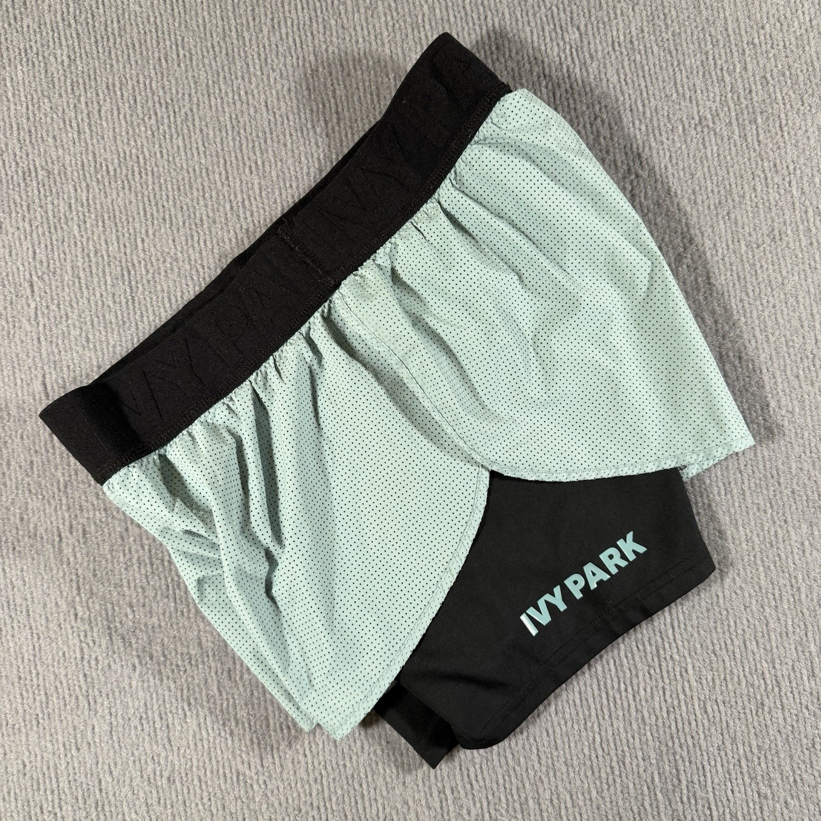 Ivy Park Layer Running Perforate Womens Compression Shorts Size XS Vented Teal