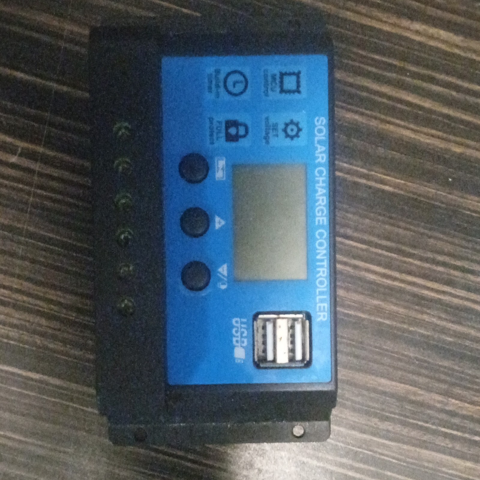 MZA-100 Solar Charge Controller 21-30A PWM LCD Display USB Port Blue/Black
