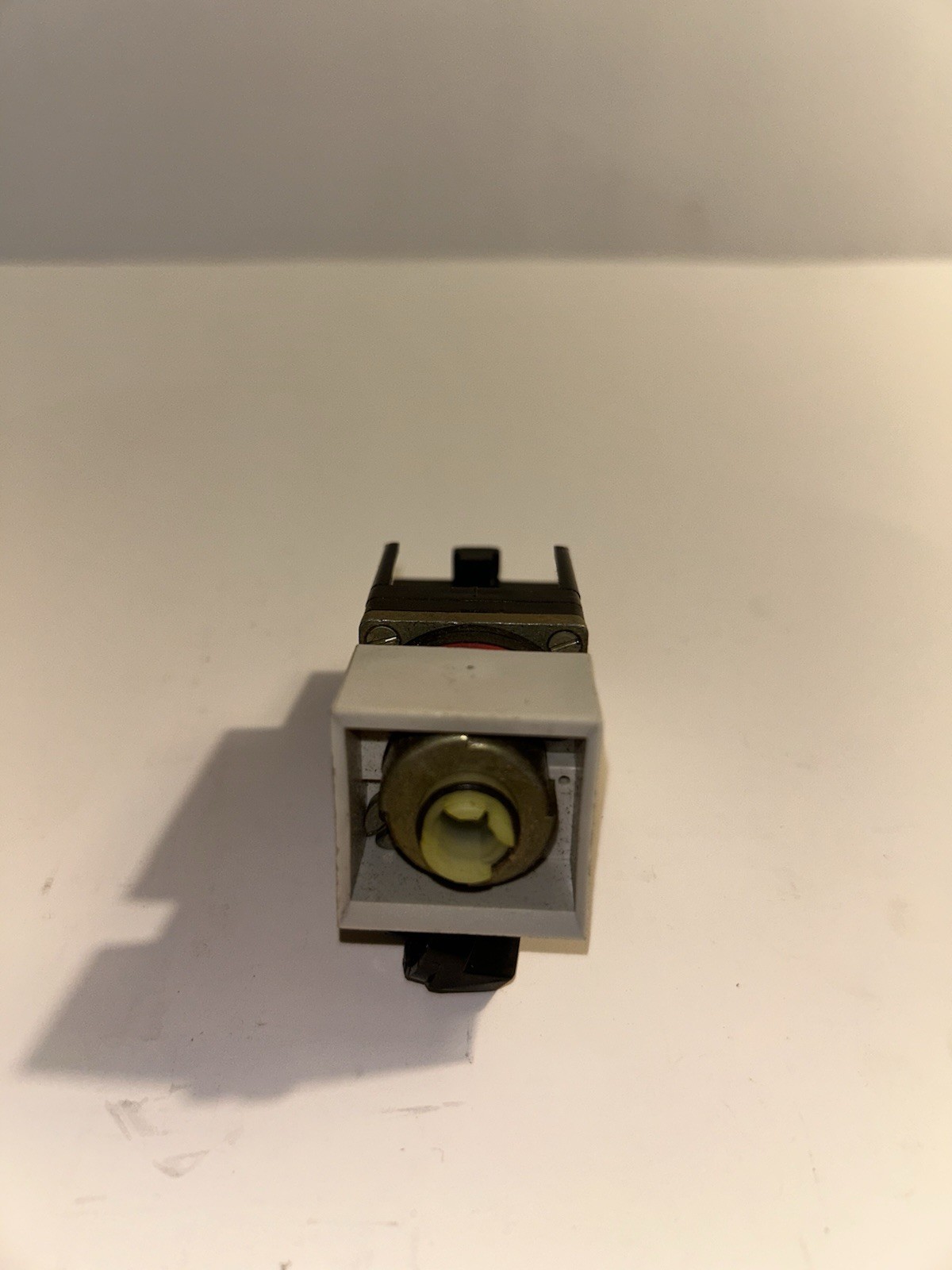 Allen Bradley 800MS-JX2B, Series A, 3 Position Selector Switch
