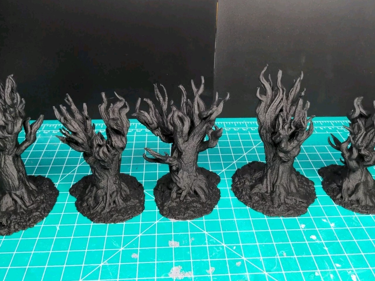 Dark Forest Trees Scatter Terrain, Miniature Forest, Tabletop Gaming, 3D Print