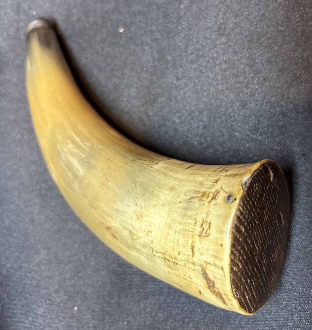 Antique 1800’s Priming Black Powder Real Bull Horn Flask Aged Patina Great Con.