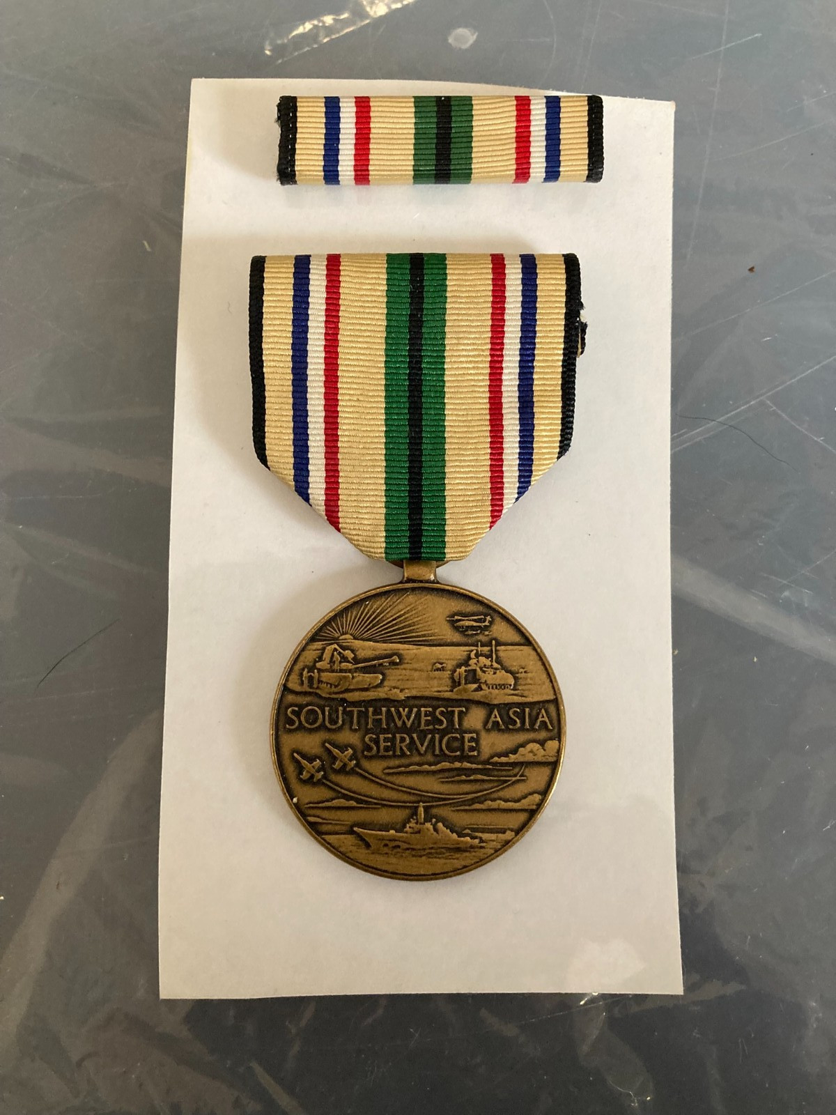 Desert Storm Shield Gulf Service medal with ribbon bar Southwest Asia Award