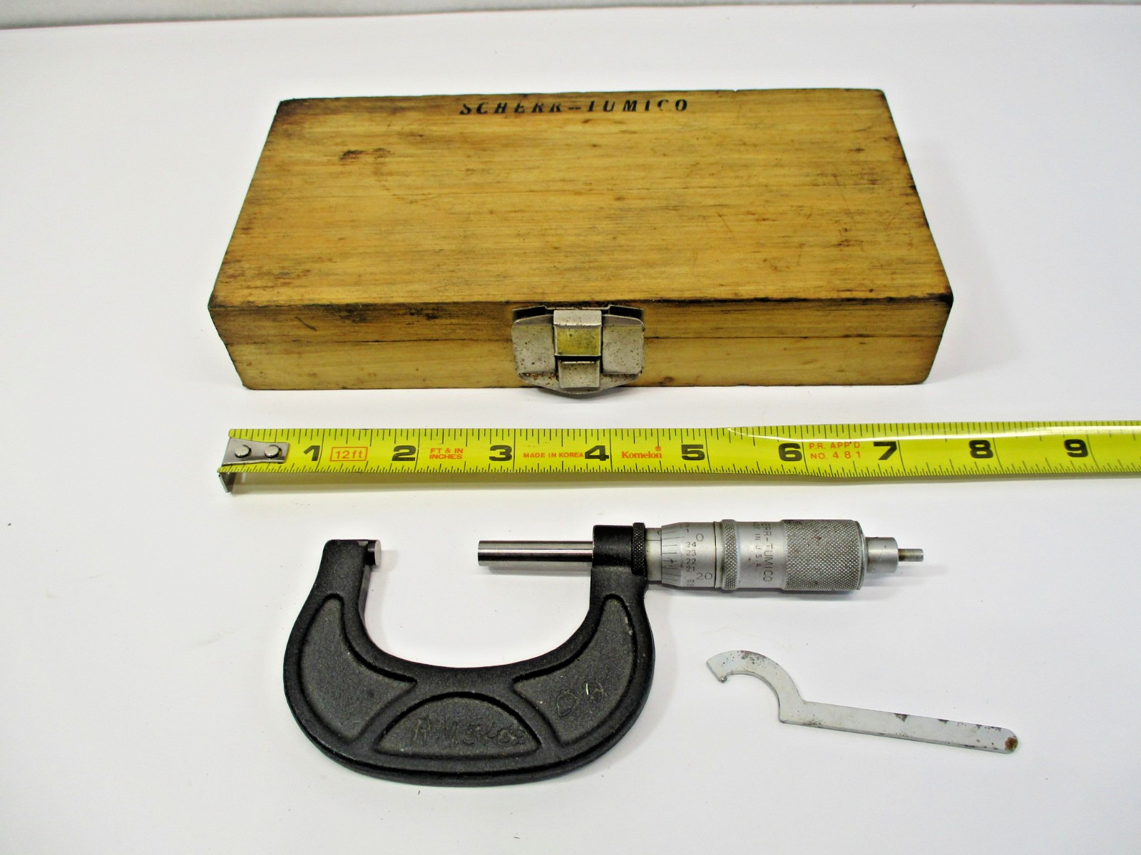 SCHERR TUMICO 1" - 2" Micrometer .0001" Graduations w/ Wood Case, Wrench in GC