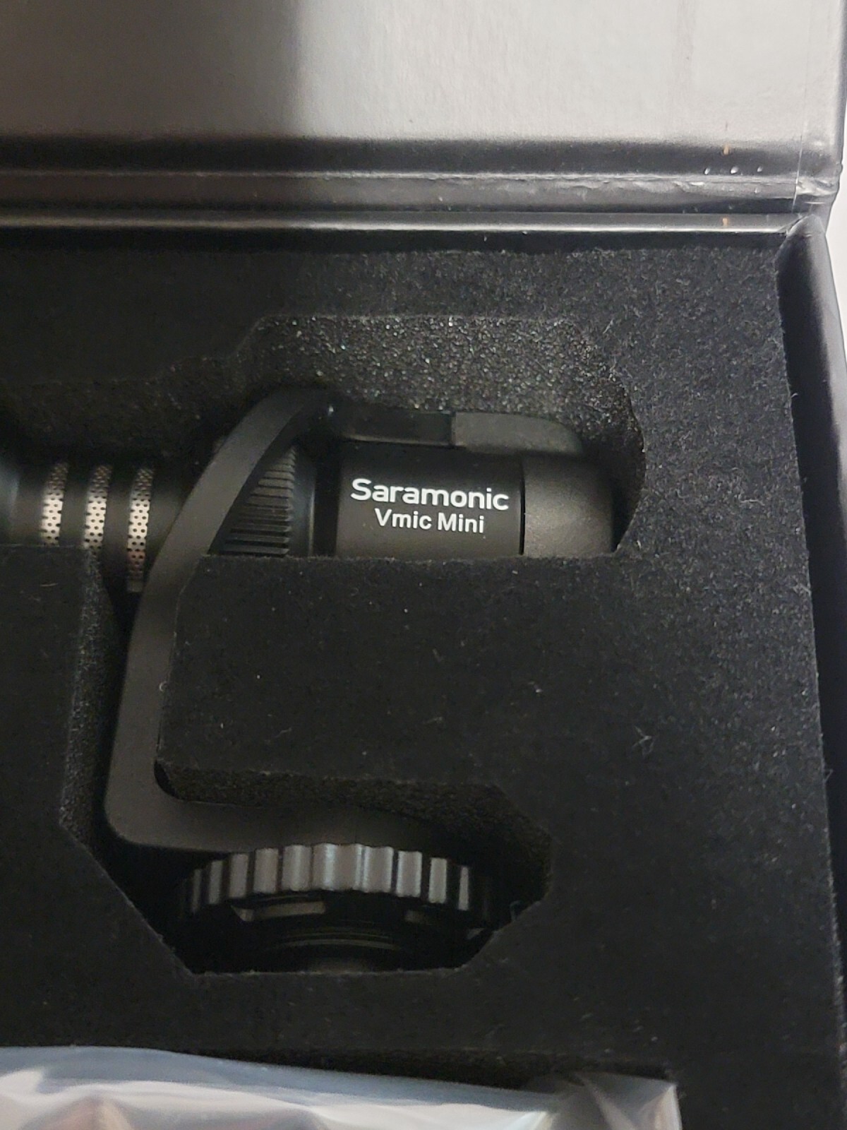Saramonic Vmic Mini Ultracompact Camera Mount Shotgun Microphone