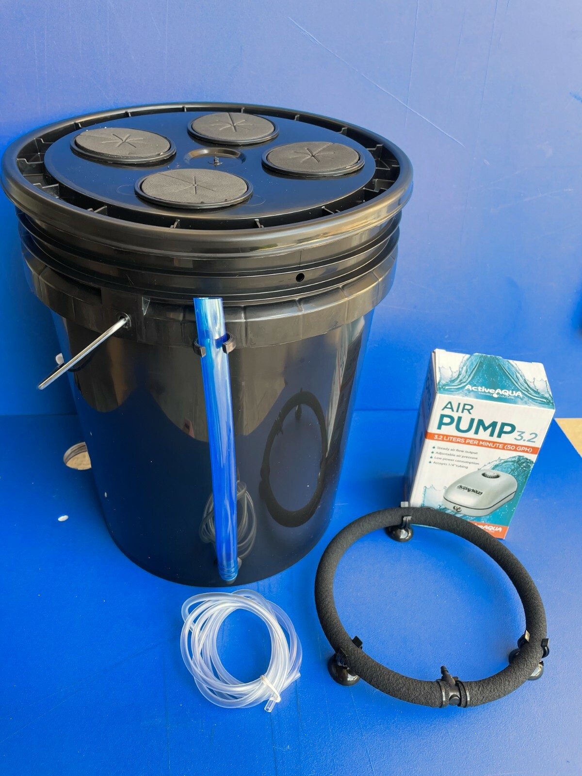 CLONE-N-GROW  DWC Bubbler Bucket -Growing System 4 X 3" Net Cup Lid