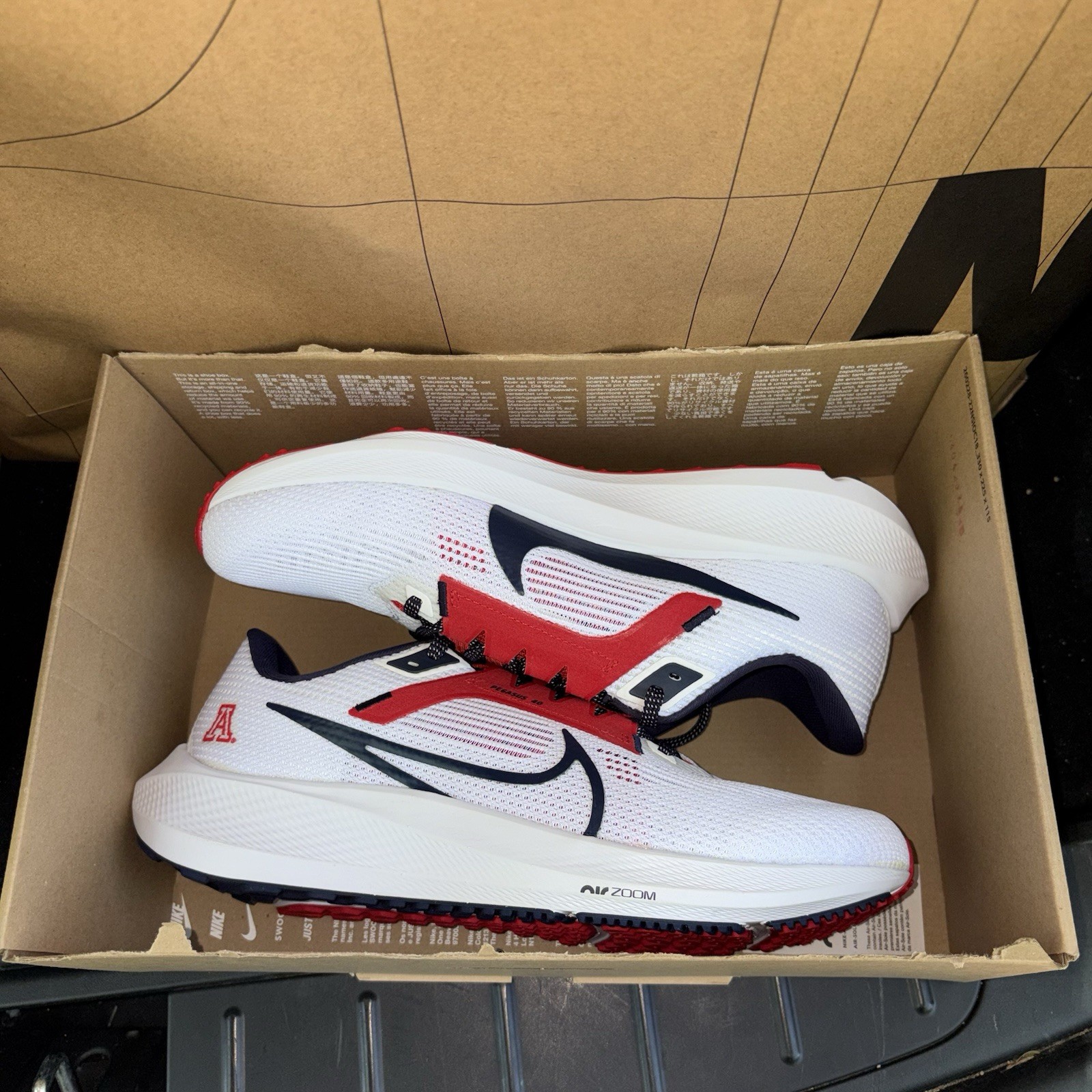 NEW Nike Air Zoom Pegasus 40 Arizona Wildcats White NBY DZ5945-100 Men Size 9